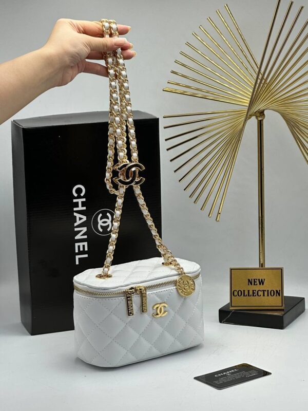Chanel Mini