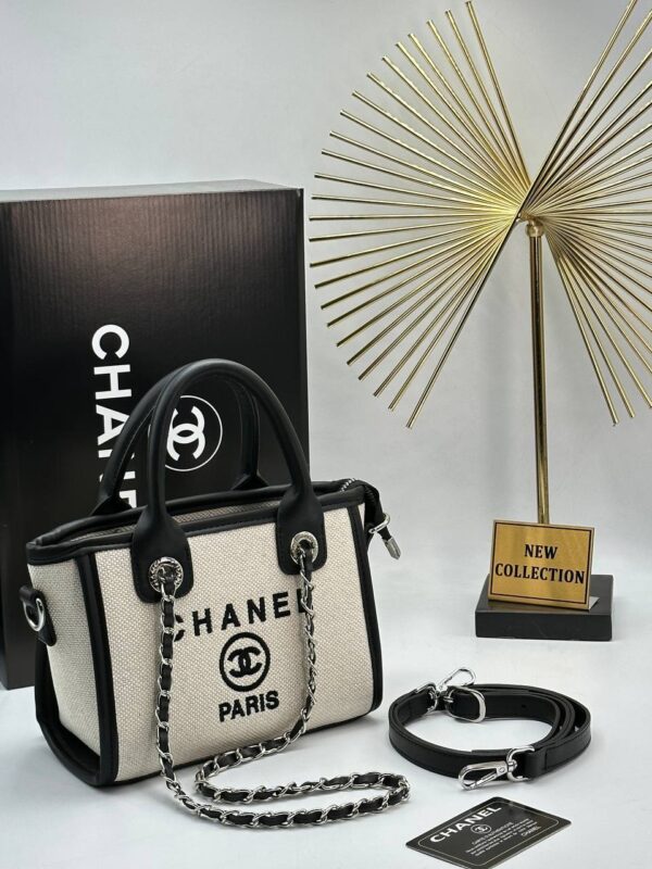 Chanel Mini