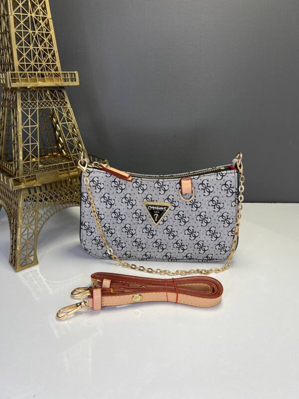 Guess Mini