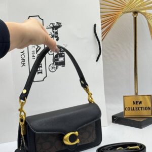 Coach mini