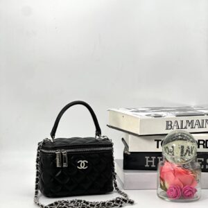 Chanel Mini 2