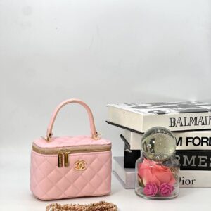Chanel Mini 2