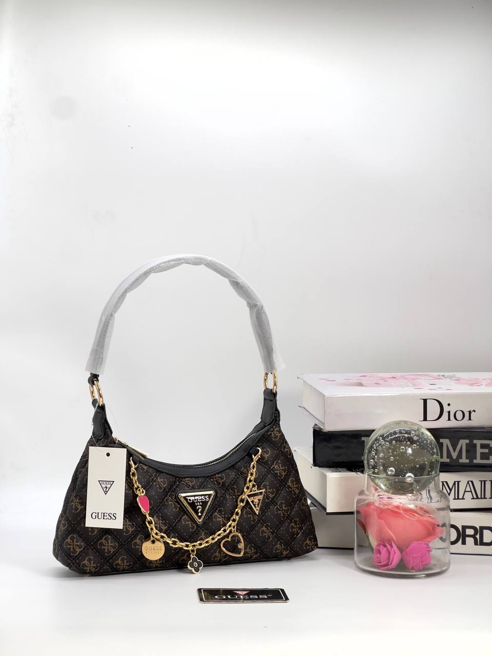 Guess Mini